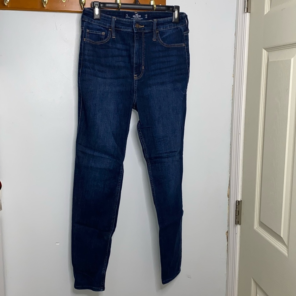 Hollister ultra high-rise super skinny jeans